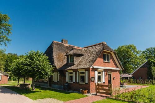 Hotel Luxurious Holiday Farm 8 People