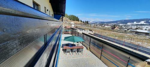 Hostal Pensiunea La Poalele C?limanilor