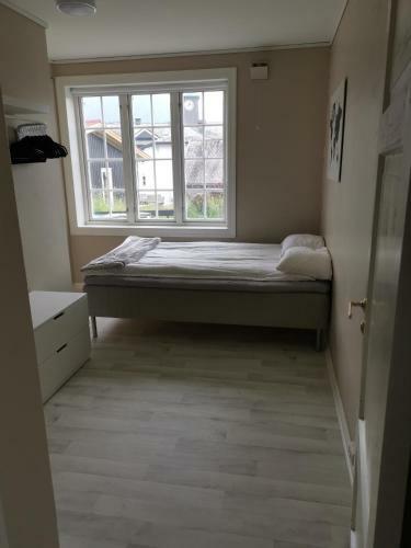 Apartamento Koselig Leilighet I Sandane Sentrum
