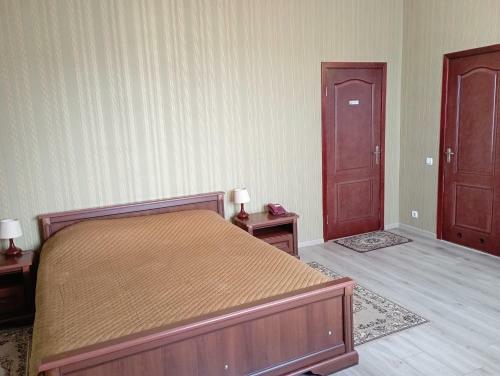 Hotel ? ????