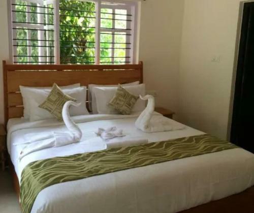 Hotel Whispering Woods By Aura Hospitality