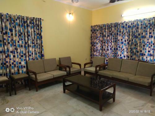Villa Casa de Monte - 3bhk Bungalow @ Urwa, Mangalore