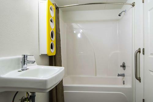 Motel Regency Inn & Suites Opelousas