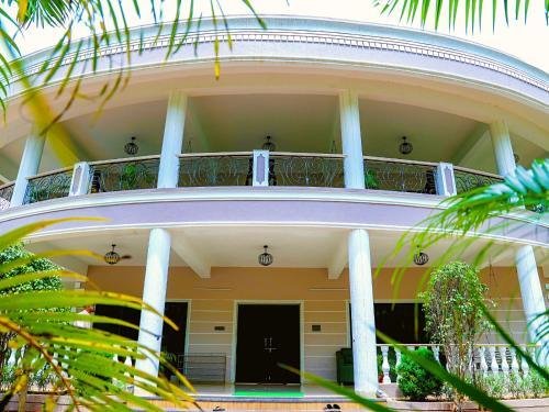 Aashiyaanaa Villa 'crescent'