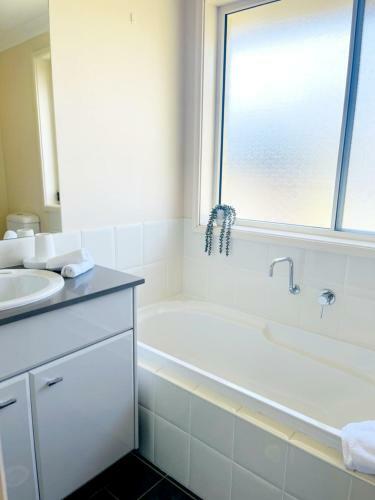 Woy Woy Riverside Private Exclusive Holiday Home