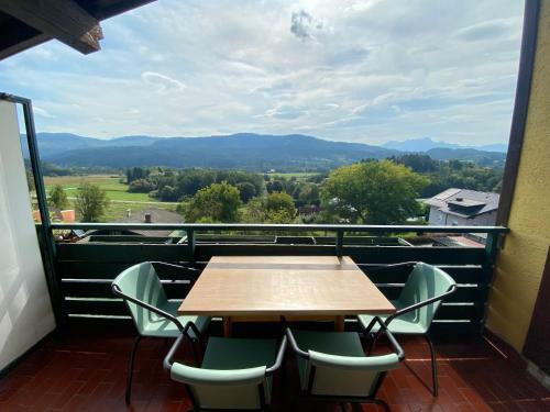 Velden Living Apartments - Schiefling Panorama