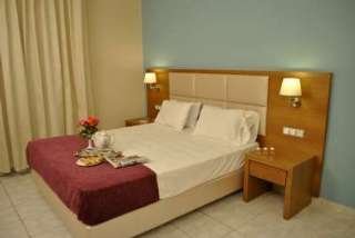 Plessas Palace Aparthotel