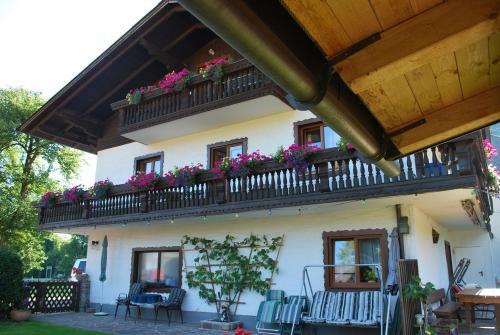Apartamento G�stehaus Riki Oberschmid