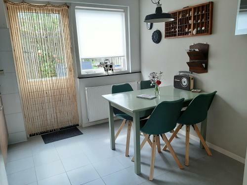 Apartamento 't Kistje Bed By The Sea