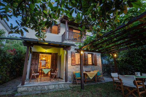Villa Deja Blue