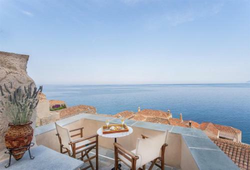 Villa Casa Rodanthi - Luxury Castle Residence