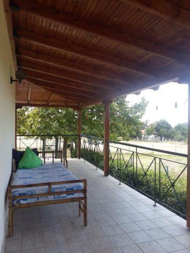 Lefter's Cottege