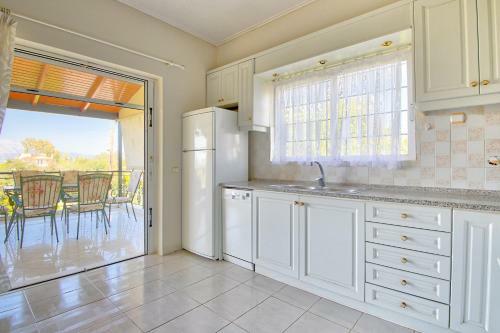 Vacation And Relaxation Home Oropos