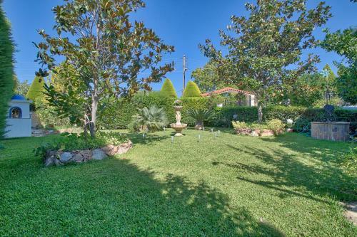 Vacation And Relaxation Home Oropos