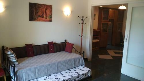 Apartamento Zoumperi Full House