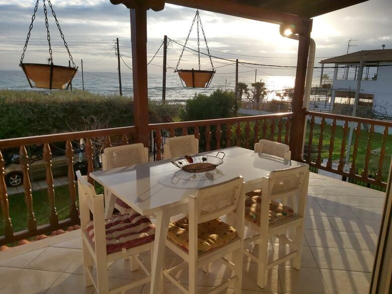Sophia Houses By The Sea