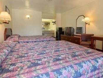 Hotel Days Inn - Suffolk