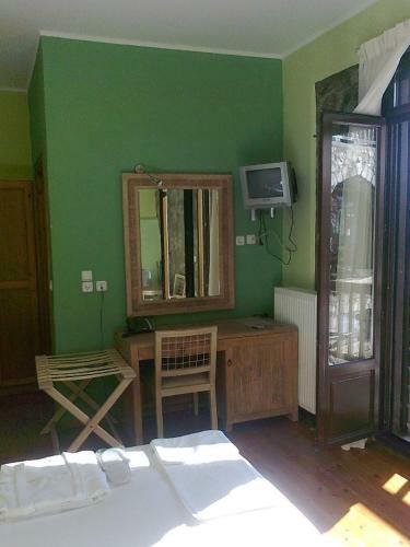 Hostal Lefteri's & Loukia's Guesthouse