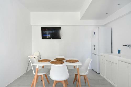 21 Luxury Apartments