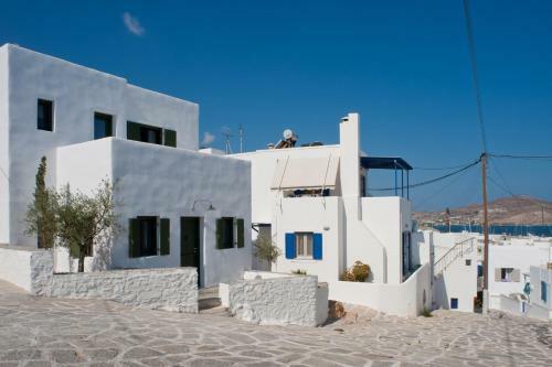The Olive House Naoussa