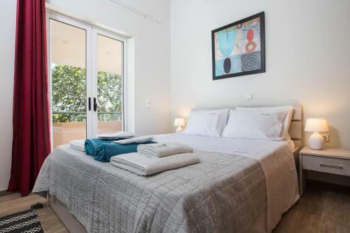 Villa Apella ? Private Yard & Pool ? 8 Guests