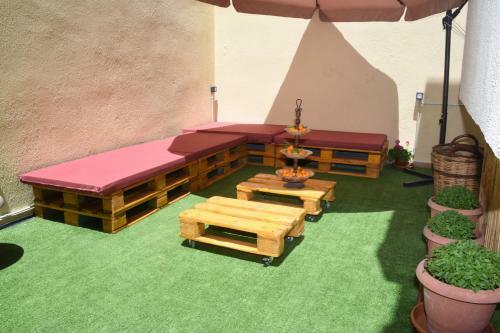 Little Yard Studios & Apartments #2