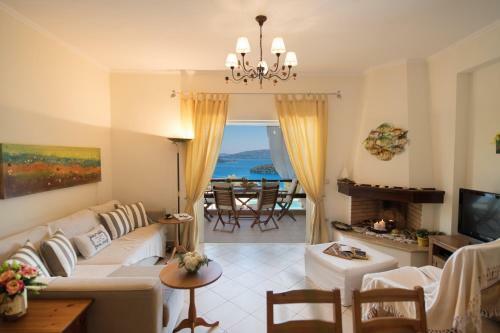 Stunning Seaviews, Infinity Pool, Close To Beach - Villa Meliti