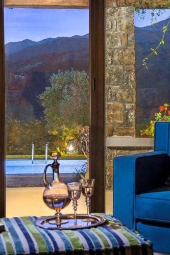 Villa Kalithea - Elegant Secluded Villa