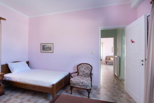 Seaview Maisonette With 3 Bedrooms In Paros