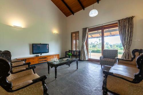 Stayvista At Cadamba Villa