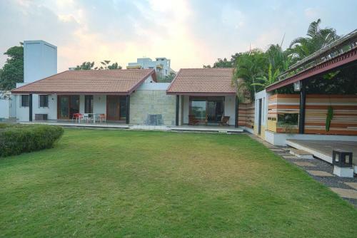 Stayvista At Cadamba Villa