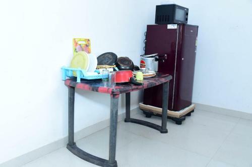 Modern Elegant Shades-2 Bhk AC Apartment