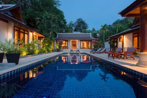 Gorgeous Thai Villa With Pool And Hilltop Seaviews
