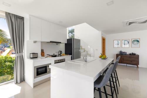 Chaweng Noi Luxury Morden Style 4-br Dream Villa