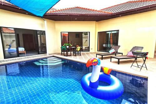 Anb Poolvilla 3br Walk Private Beach In Pratamnak