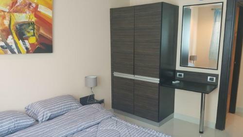 Plaza Residence F6 R62 Residence