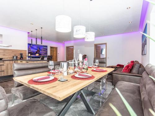 Modern Apartment In Viehhofen With Sauna