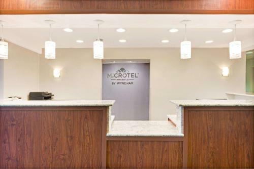 Motel Microtel Inn & Suites Urbandale