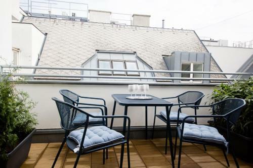 The Flats Apartments - Opera | Contactless Check-in