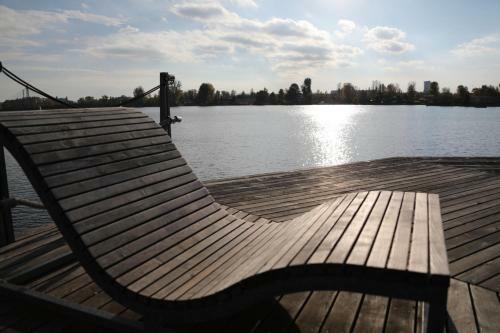 Bungalow At Lake Alte Donau