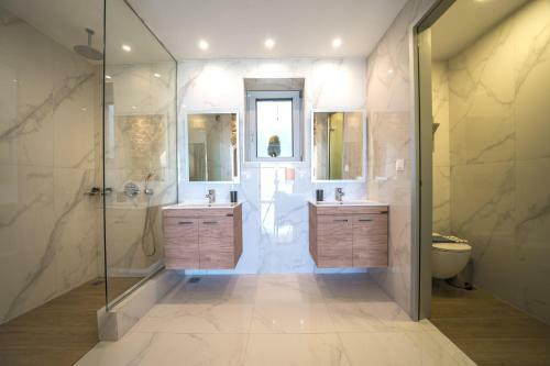 Nafsika Xenia Luxury Villas