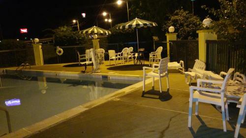 Motel Super 8 Cave City
