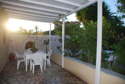 Poseidonia Duplex Apartment Rental Home