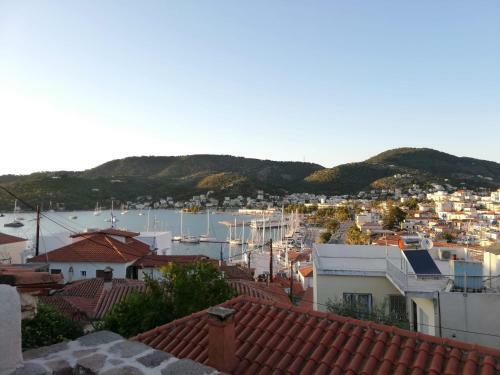 Villa Lithos Residence Poros