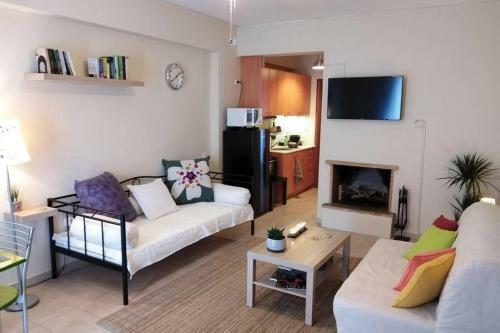 Aloe Apartment In Askeli