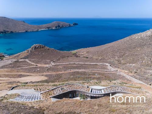 Kyr Mimis Homm Contemporary Cycladic Design Villa