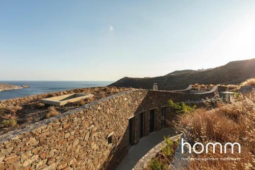 Kyr Mimis Homm Contemporary Cycladic Design Villa