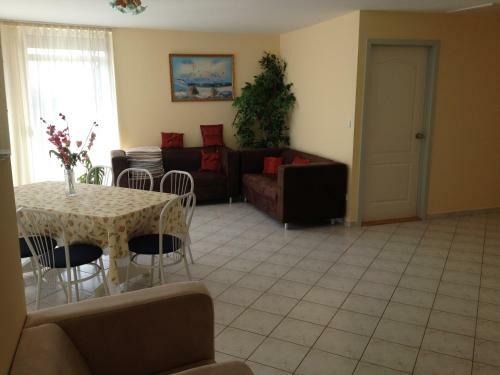Balaton Apartmanh�z