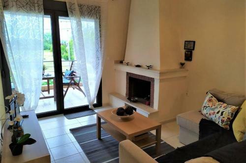 Maria's House Apartment In Skala Fourkas