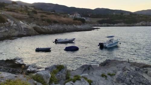 Agroturismo Floreica Studio By The Sea